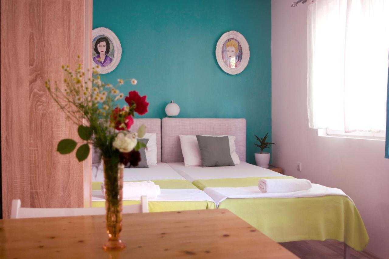Universe Rooms & Apartments سكوبجي المظهر الخارجي الصورة